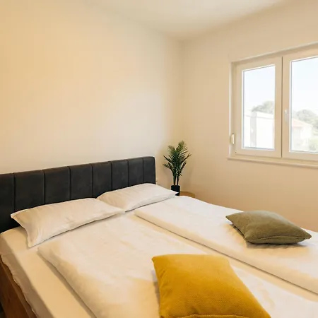 Sunchill Lejlighed *