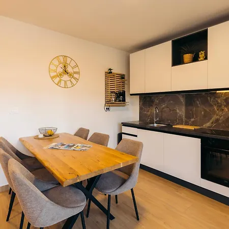 Sunchill Apartment Pakoštane