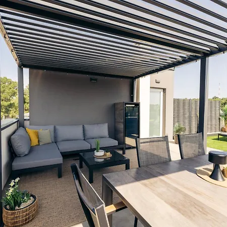 Sunchill Apartment
